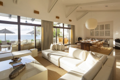 Indoor-outdoor luxury living space at Villa Belvedere Peninsula Papagayo