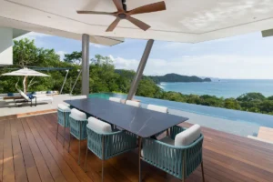 Looking for a 4-Bedroom Villa at Peninsula Papagayo?